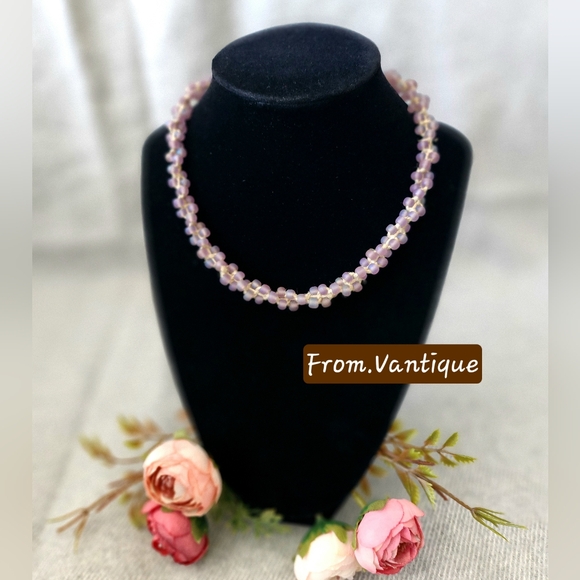 🟣 Vintage Purple Beaded Necklace w/ Screw Claps ⛓️ - Picture 2 of 4